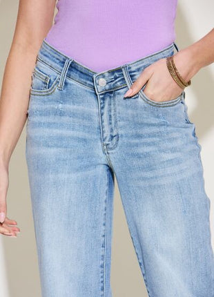 Judy Blue Full Size V Front Waistband Straight Jeans